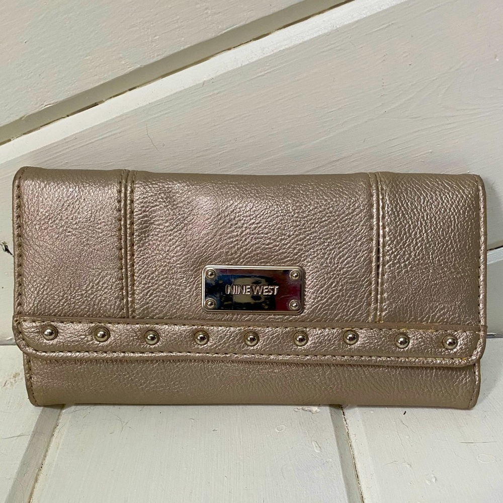 Nine West Tri-fold Ladies Wallet-Gold